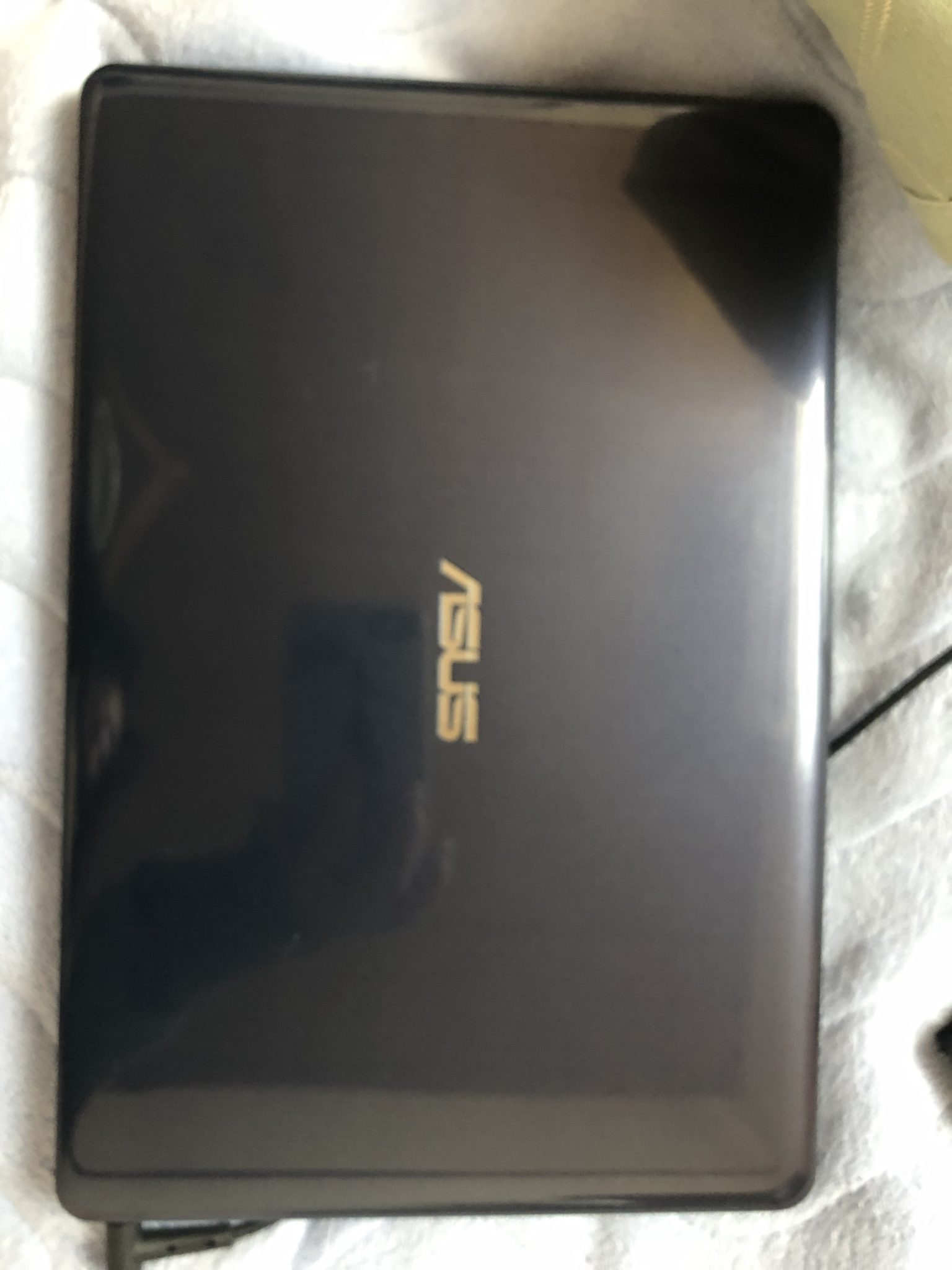 ASUS VivoBook W203MA-FD044T 